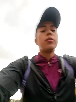 Snapshot of _andrea30 chatting on 09.28.25 andrea30 online show from 09.28.25