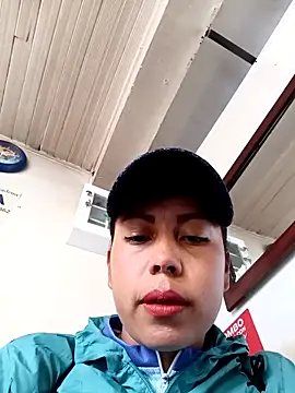 Snapshot of _andrea30 chatting on 10.06.25 andrea30 online show from 10.06.25