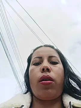 Snapshot of _andrea30 chatting on 10.25.25 andrea30 online show from 10.25.25