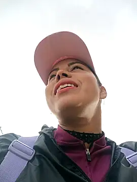 Snapshot of _andrea30 chatting on 10.27.25 andrea30 online show from 10.27.25