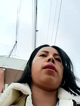 Snapshot of _andrea30 chatting on 11.24.25 andrea30 online show from 11.24.25