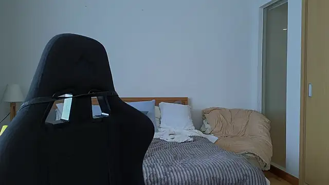 VanessaBayer2 online show from 03.09.25