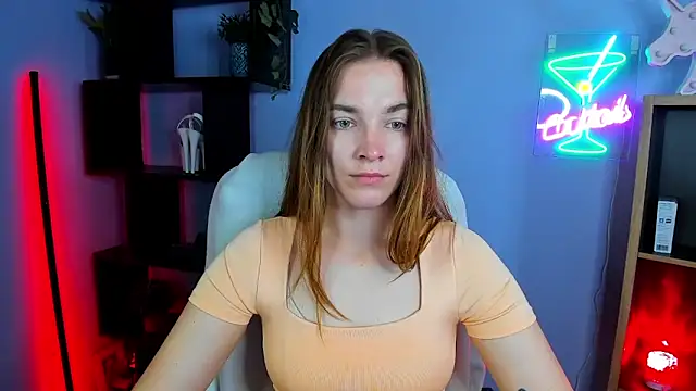 Snapshot of kenzie_x chatting on 10.01.25 kenzie x online show from 10.01.25