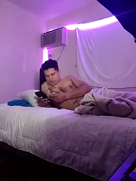 Snapshot of Oviedo174 chatting on 03.04.26 Oviedo174 online show from 03.04.26