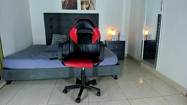 MarilynDavies online show from 01.22.25