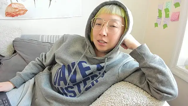 luxgray online show from 04.12.26