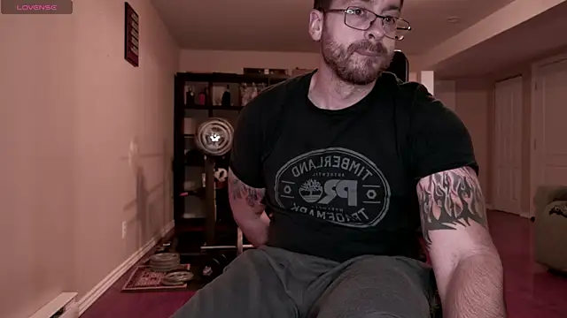 Snapshot of JayXCee_Official chatting on 11.08.25 JayXCee Official online show from 11.08.25