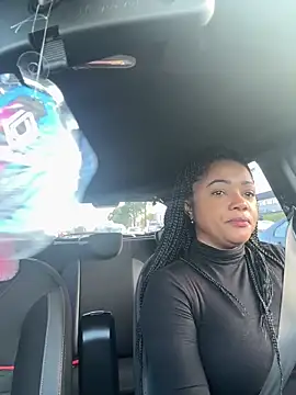 Snapshot of Noviostoxico chatting on 11.17.25 Noviostoxico online show from 11.17.25