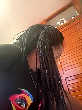 Snapshot of Noviostoxico chatting on 11.20.25 Noviostoxico online show from 11.20.25