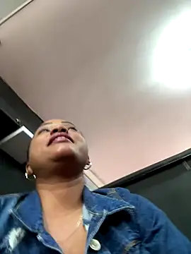 Snapshot of Noviostoxico chatting on 01.08.26 Noviostoxico online show from 01.08.26