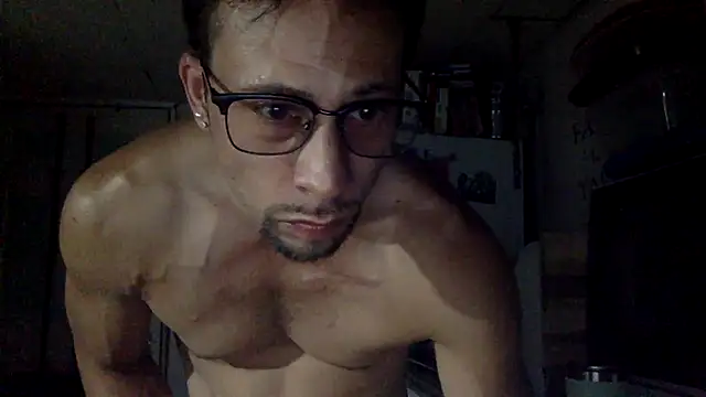 tongueispowerr6d9 online show from 10.11.25