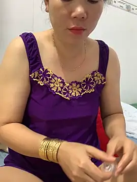 Baby-bigtits online show from 03.06.25