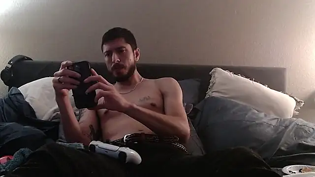 Snapshot of psil0cyb0rg chatting on 10.01.25 psil0cyb0rg online show from 10.01.25