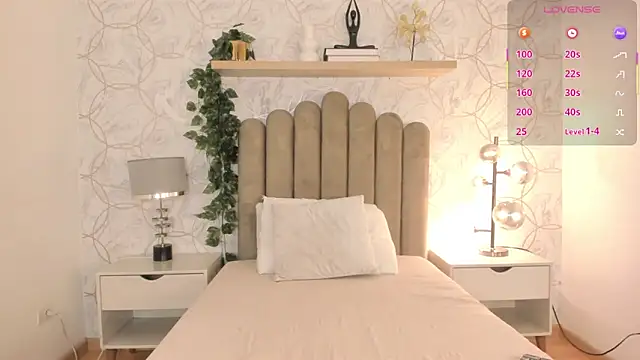 Roma  love online show from 02.25.25