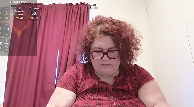 Snapshot of EmberCum chatting on 02.08.25 EmberCum online show from 02.08.25