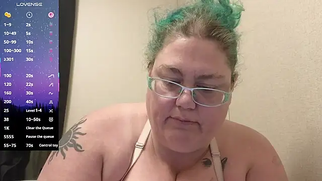 Snapshot of EmberCum chatting on 09.15.25 EmberCum online show from 09.15.25