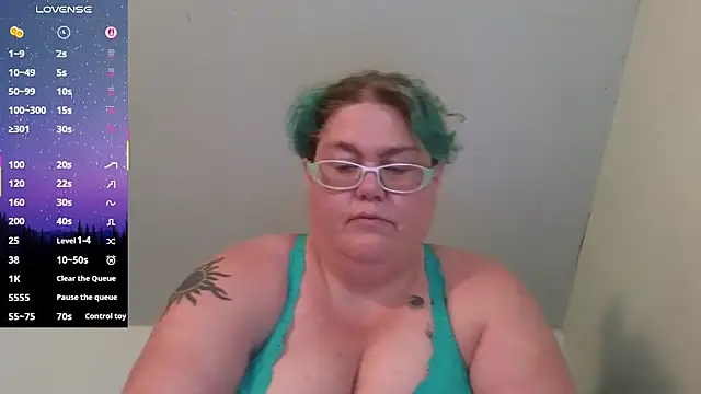 Snapshot of EmberCum chatting on 10.02.25 EmberCum online show from 10.02.25