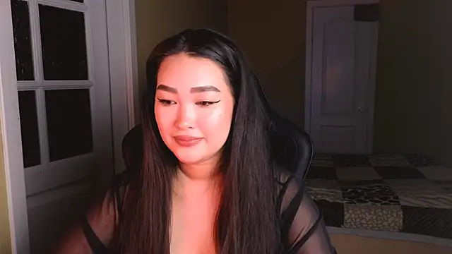 Erica Wayne online show from 12.19.24