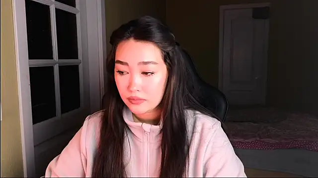 Erica Wayne online show from 01.21.25