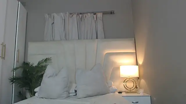 naughtyblackdolie online show from 10.25.25