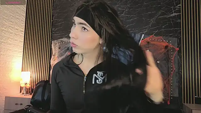 Snapshot of diosagolden chatting on 10.26.25 diosagolden online show from 10.26.25