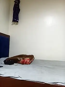 hot ebonys1 online show from 12.16.25