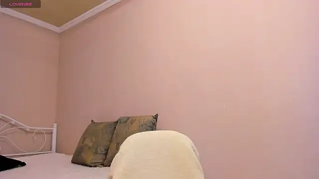  cleopattra  online show from 12.12.24