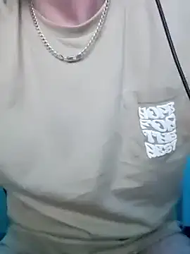 Snapshot of GeneralXMillyX chatting on 01.06.25 GeneralXMillyX online show from 01.06.25