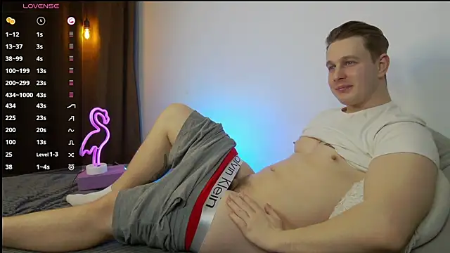 Snapshot of charlie_smiley chatting on 03.01.25 charlie smiley online show from 03.01.25