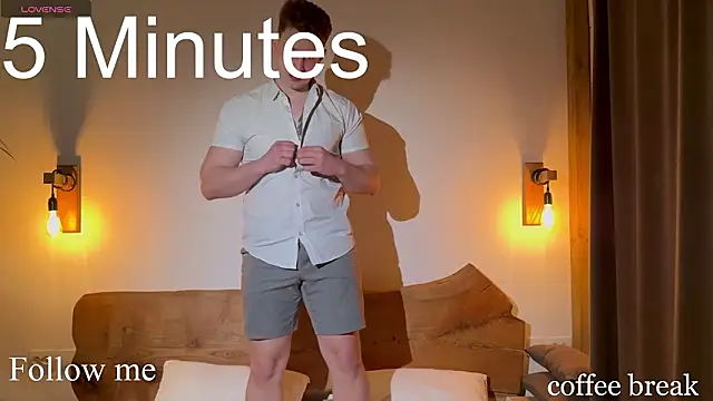 Snapshot of charlie_smiley chatting on 02.10.26 charlie smiley online show from 02.10.26