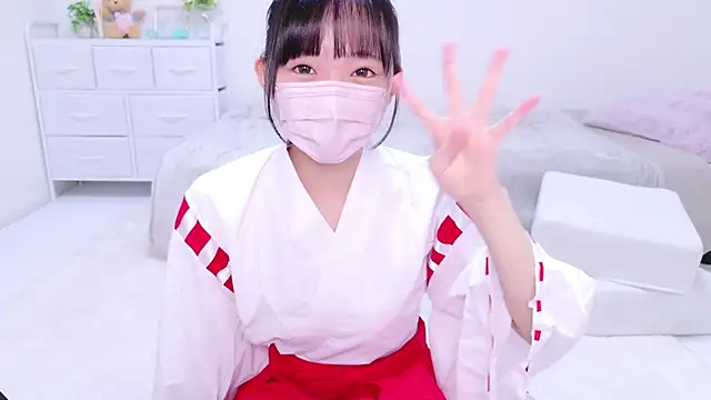 Snapshot of 86_haru chatting on 01.01.25 86 haru online show from 01.01.25