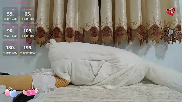 Mia-Tsuki- online show from 02.07.25