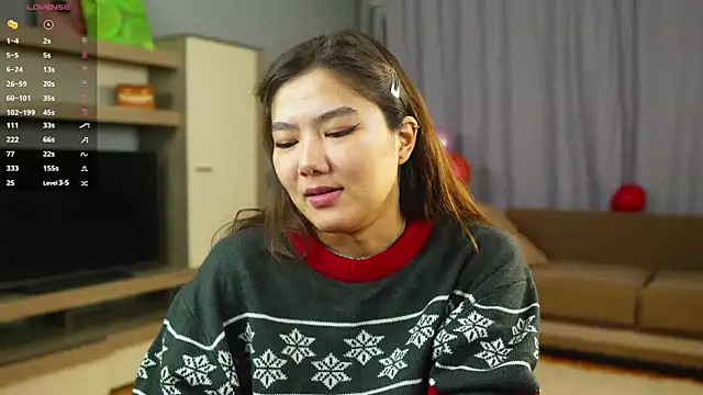 EmmaFisherf online show from 11.30.25