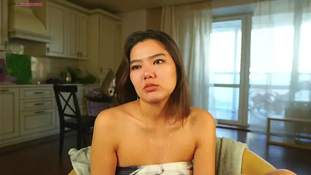 EmmaFisherf online show from 04.17.26