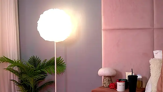 AlmaLuv online show from 02.18.26