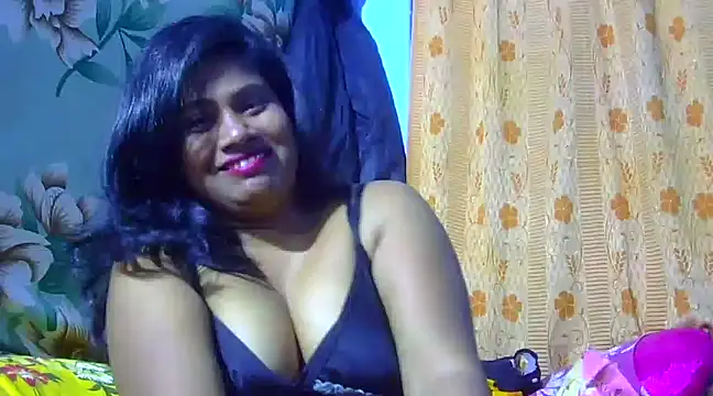 sexy roma online show from 02.28.25