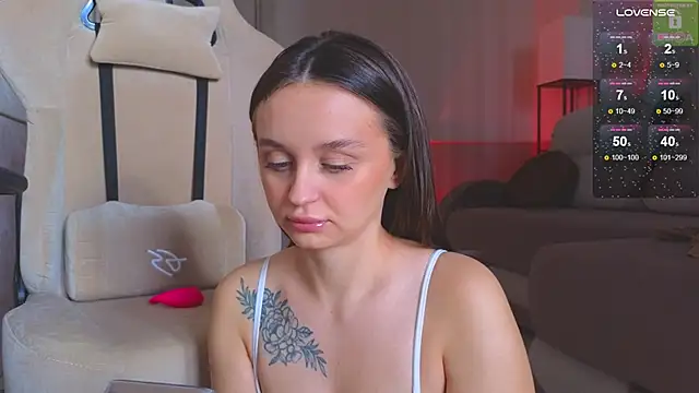 Katy perry  online show from 11.28.25