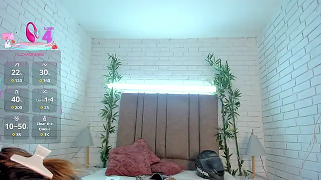 Alessia Taylorr online show from 03.08.25