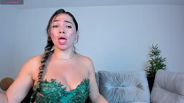 Alessia Taylorr online show from 03.21.25