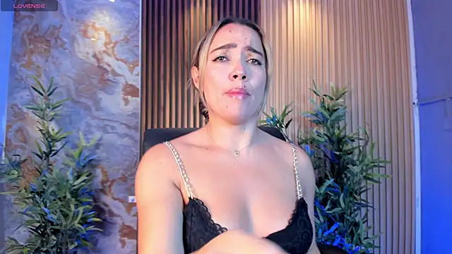 Alessia Taylorr online show from 09.30.25