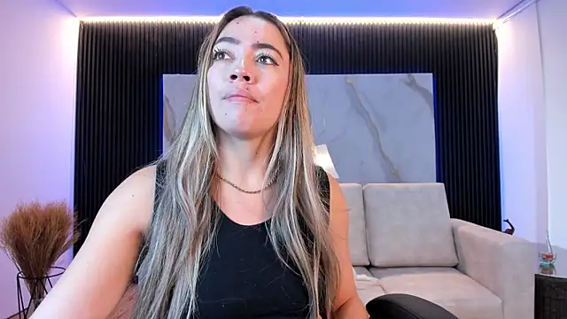 Alessia Taylorr online show from 10.06.25