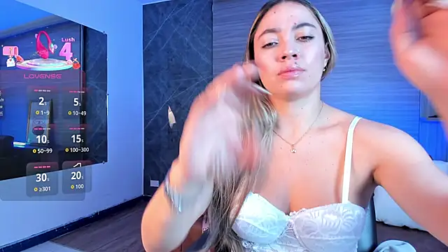 Alessia Taylorr online show from 11.24.25