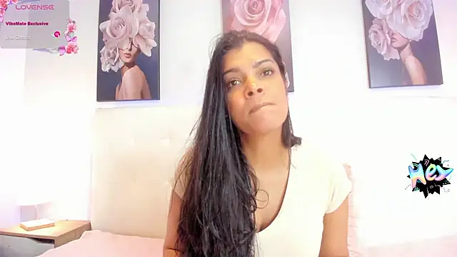 Sweetdreamses  online show from 02.02.25