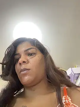 Snapshot of Indiazinhax chatting on 03.19.26 Indiazinhax online show from 03.19.26