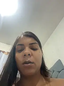 Snapshot of Indiazinhax chatting on 04.05.26 Indiazinhax online show from 04.05.26