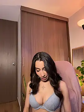 hottiecattiee online show from 11.09.25