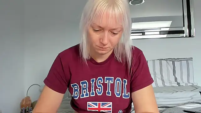 BetterThanYourEx69 online show from 07.01.26