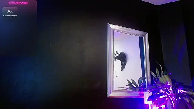 ValenGray online show from 01.31.25