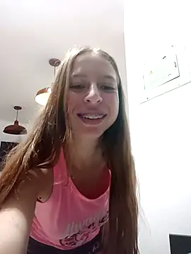 Snapshot of gabi_bunny chatting on 02.10.25 gabi bunny online show from 02.10.25