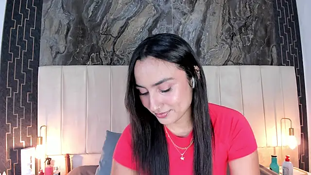 Snapshot of lia_sofiia chatting on 11.27.25 lia sofiia online show from 11.27.25